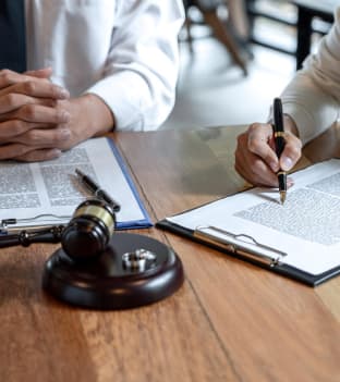 Service de rédaction d'actes juridiques et contrats